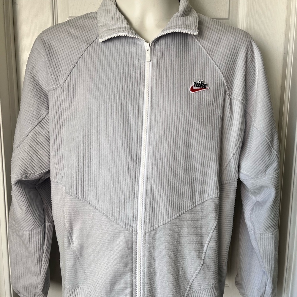 Mens Nike Heritage Corduroy Windrunner Jacket  Size Large Oversized Fit